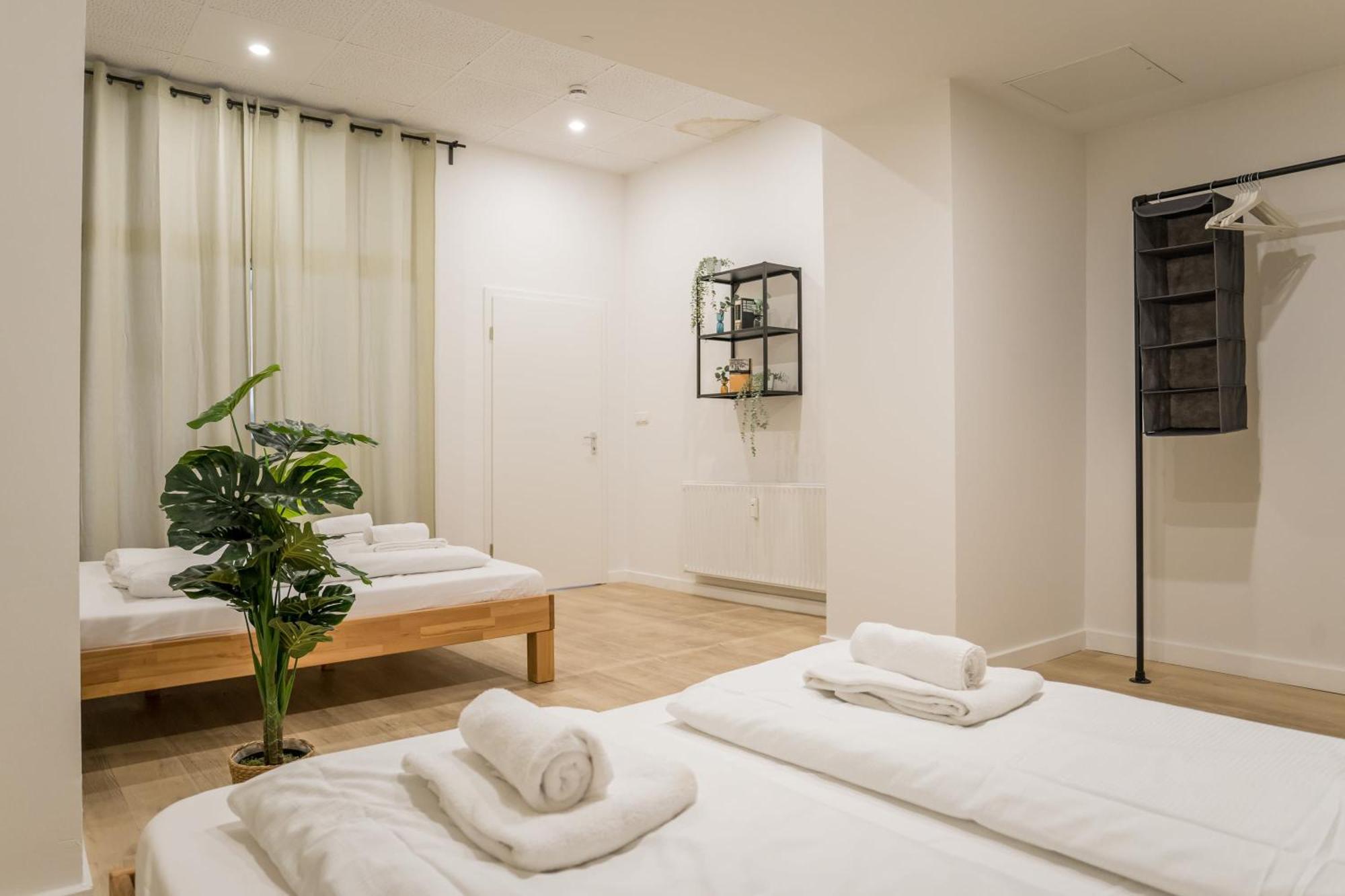 Spacious Family Apartment With 2 Bedrooms Берлин Экстерьер фото