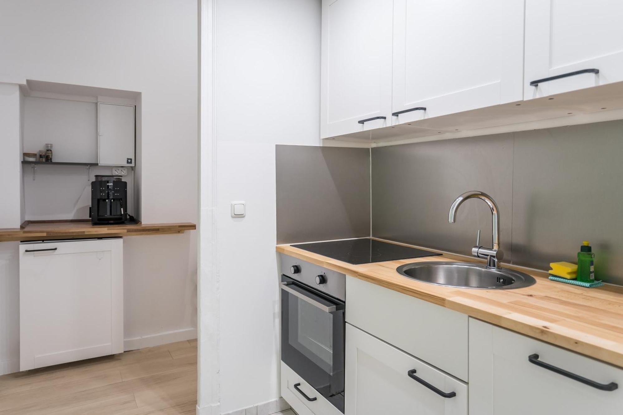 Spacious Family Apartment With 2 Bedrooms Берлин Экстерьер фото